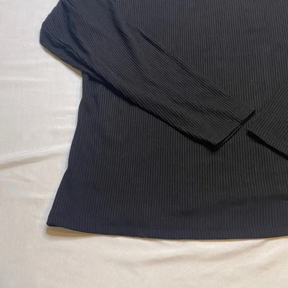 Banana Republic Women's Black Long Sleeve Top - Picture 6 of 11